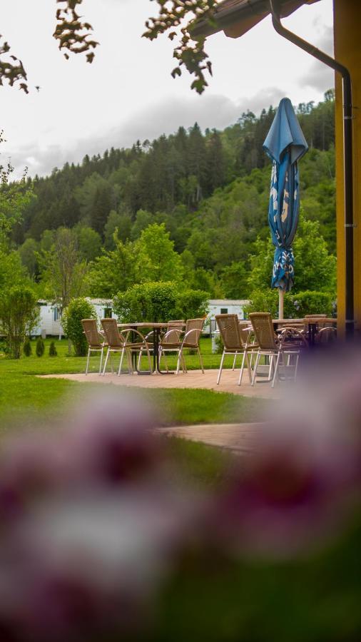 Camping Bella Austria Sankt Peter am Kammersberg Екстер'єр фото