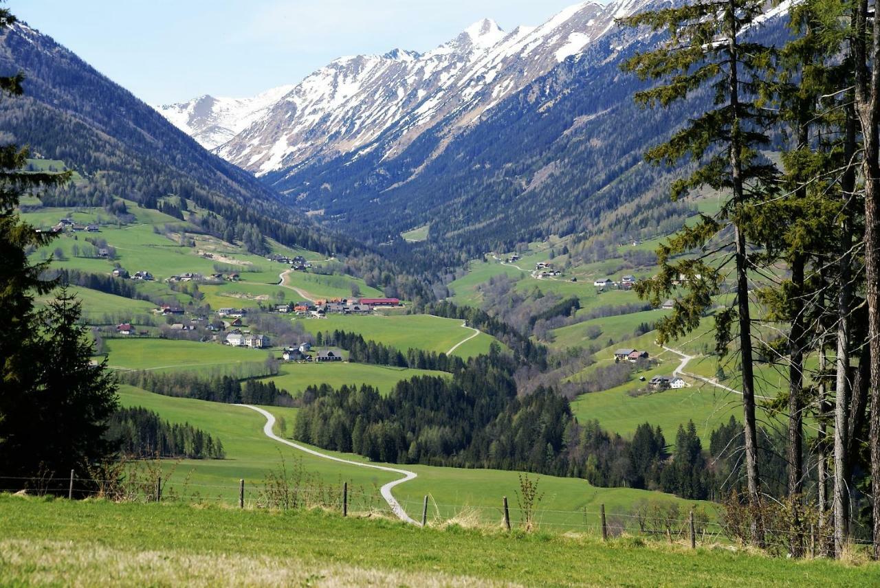 Camping Bella Austria Sankt Peter am Kammersberg Екстер'єр фото