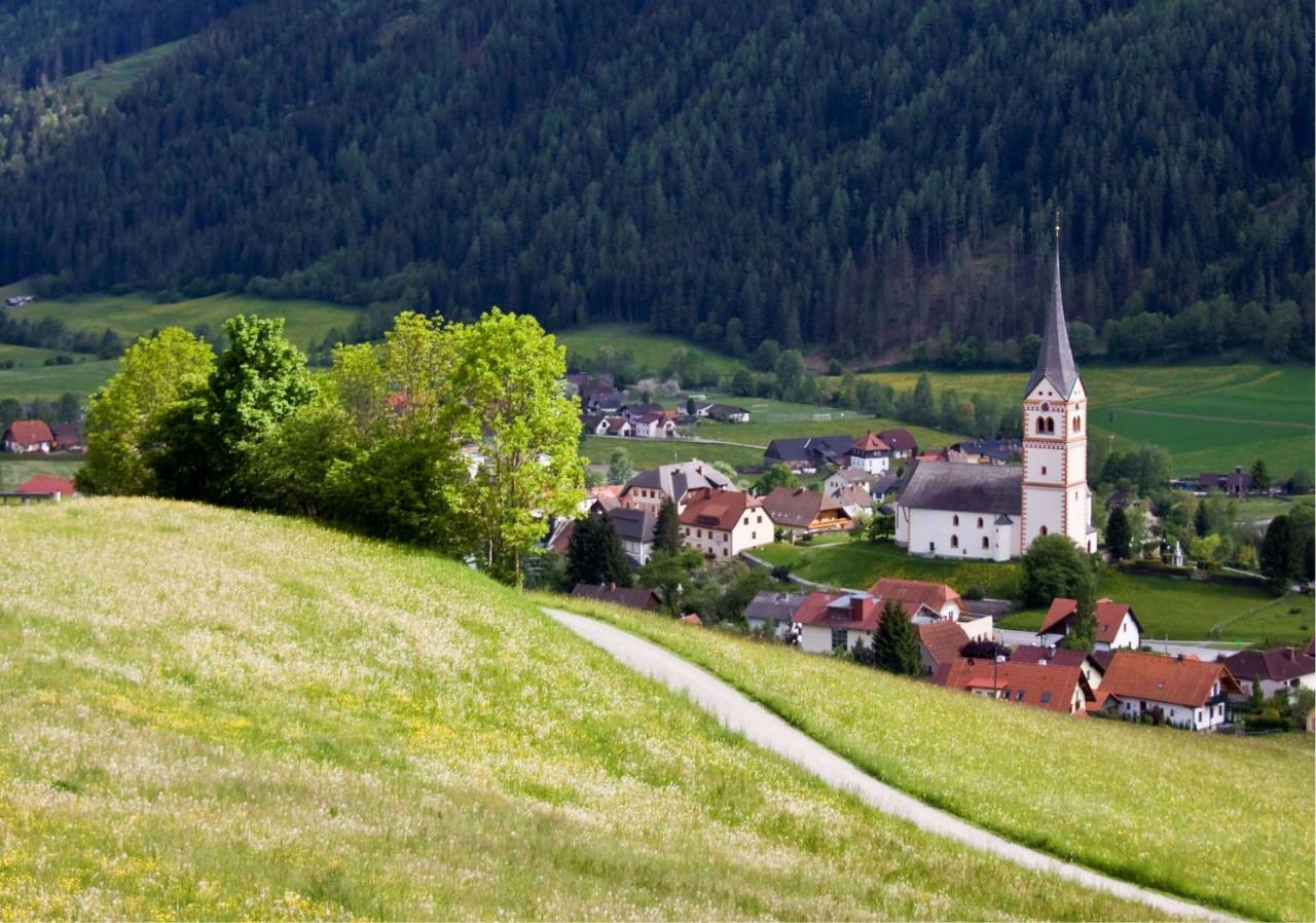 Camping Bella Austria Sankt Peter am Kammersberg Екстер'єр фото